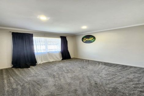 Photo of property in 20 Blackwood Drive, Wattle Downs, Auckland, 2103