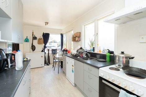 Photo of property in 25 Rosalind Street, Deanwell, Hamilton, 3206