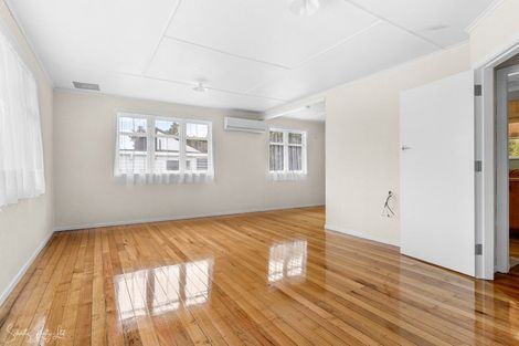 Photo of property in 2081 Paparoa Valley Road, Paparoa, 0571