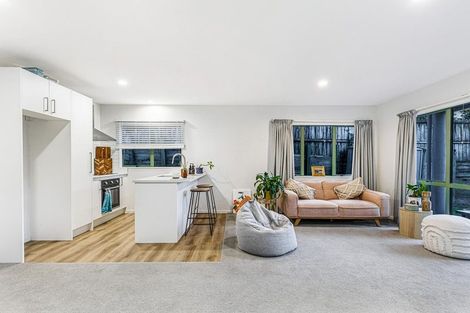 Photo of property in 153d Colwill Road, Massey, Auckland, 0614