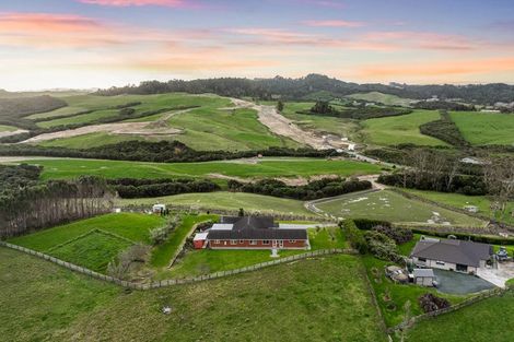 Photo of property in 1526a Weranui Road, Wainui, 0994