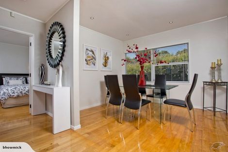 Photo of property in 41 Sea Vista Avenue, Beach Haven, Auckland, 0626