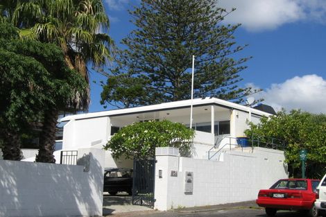 Photo of property in 85a Stanley Road, Stanley Point, Auckland, 0624