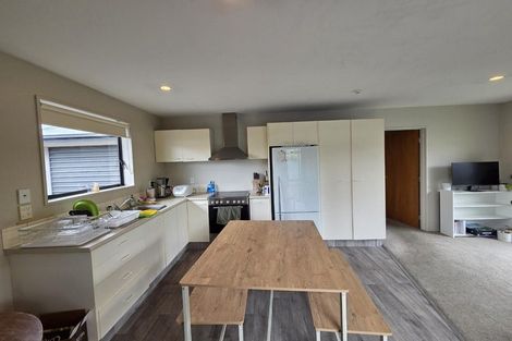 Photo of property in 2/76 Wharenui Road, Upper Riccarton, Christchurch, 8041