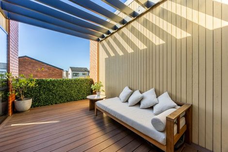 Photo of property in 16 Kerewhenua Crescent, Hobsonville, Auckland, 0616