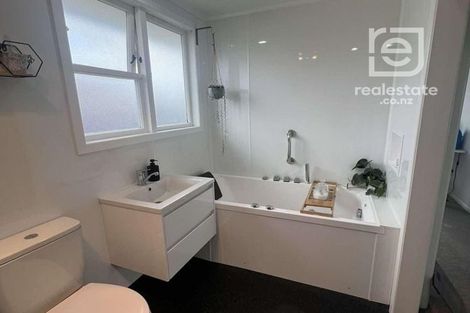 Photo of property in 18 Tarapunga Place, Tokoroa, 3420