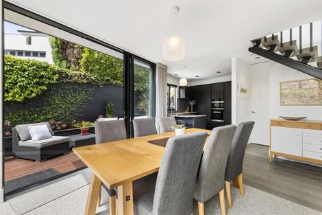 Photo of property in 2a Arthur Crescent, Hauraki, Auckland, 0622