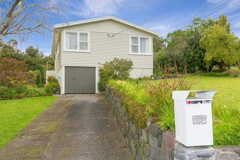 Photo of property in 6 Wiremu Place, Blagdon, New Plymouth, 4310