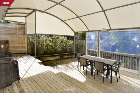 Photo of property in 17 Peterhouse Place, West Harbour, Auckland, 0618
