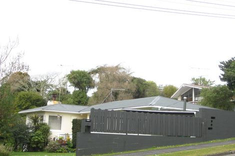 Photo of property in 3 Penrith Street, Westown, New Plymouth, 4310