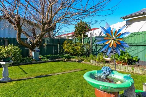 Photo of property in 218 Tudor Avenue, Mayfair, Hastings, 4122