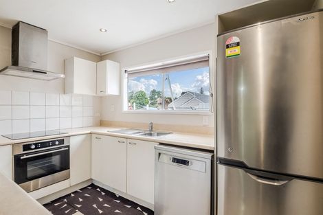 Photo of property in 1/26 Wilkinson Way, Browns Bay, Auckland, 0630