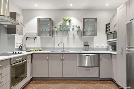 Photo of property in Stadium Garden Flats, 316/107 Thorndon Quay, Pipitea, Wellington, 6011