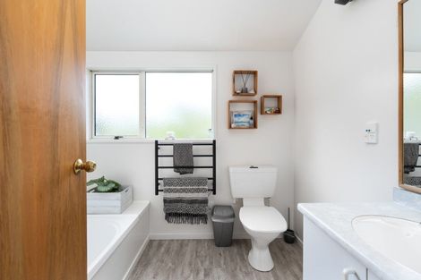 Photo of property in 292 Waipori Falls Road, Berwick, Outram, 9073