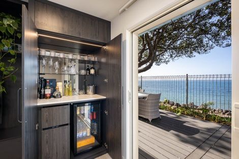 Photo of property in 14/120 Saint Aubyn Street, New Plymouth, 4310