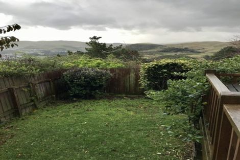 Photo of property in 125 Mark Avenue, Grenada Village, Wellington, 6037