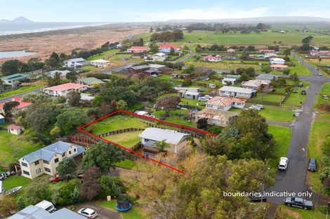 Photo of property in 12 Heale Street, Matata, Whakatane, 3194