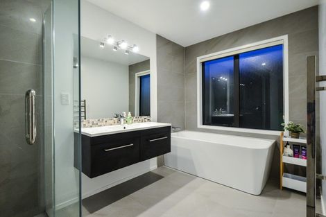 Photo of property in 7 Rengarenga Close, Baverstock, Hamilton, 3200