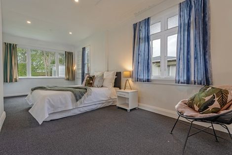 Photo of property in 28 Nikau Street, Takaro, Palmerston North, 4410