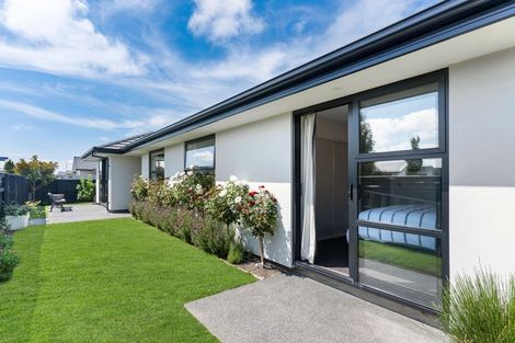 Photo of property in 39 Maka Lane, Halswell, Christchurch, 8025