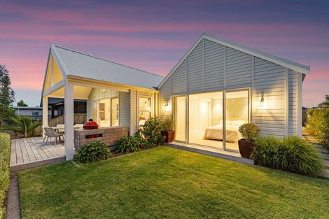 Photo of property in 72c The Boulevard, Papamoa Beach, Papamoa, 3118