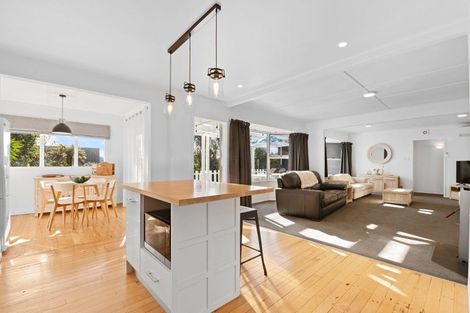 Photo of property in 6 Aoturoa Avenue, Rotoiti Forest, Rotorua, 3074