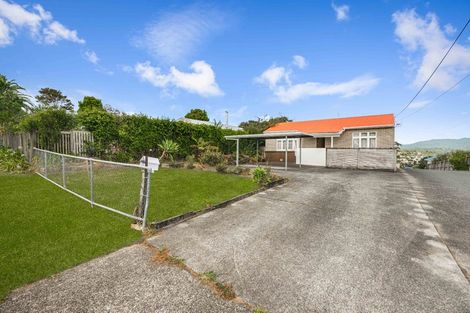 Photo of property in 115 Sunnyside Road, Sunnyvale, Auckland, 0612