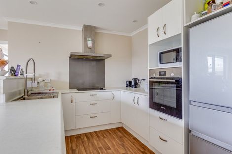 Photo of property in 24 Pitt Street, Pahiatua, 4910