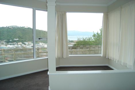 Photo of property in 52 Milne Terrace, Island Bay, Wellington, 6023