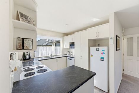 Photo of property in 2/1a Chalmers Street, Highfield, Timaru, 7910