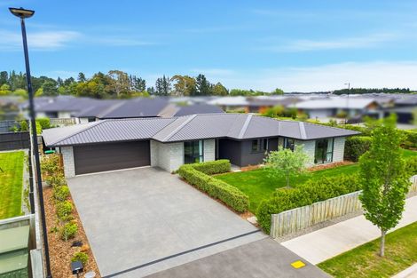 Photo of property in 2 Hepburn Place, Rolleston, 7614