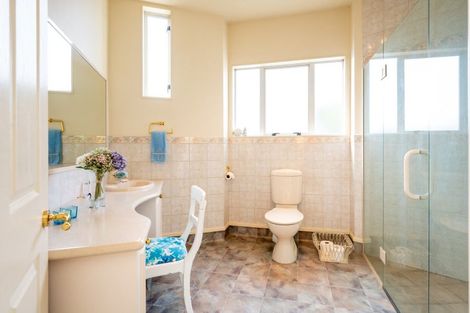 Photo of property in 26 Tauroa Road, Havelock North, 4130