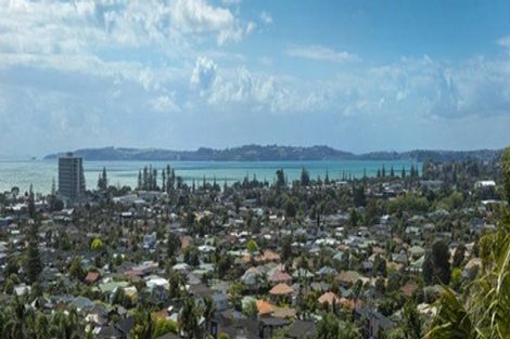 Photo of property in 10 Ashburn Close, Orewa, 0931