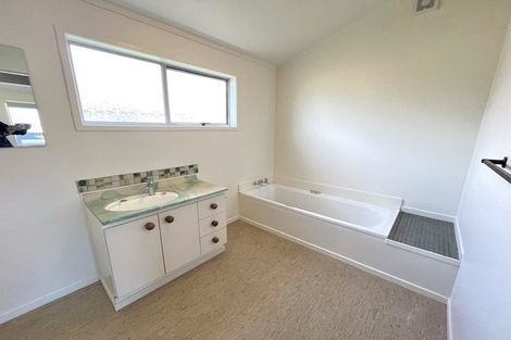 Photo of property in 1/93 Grey Street, Onehunga, Auckland, 1061