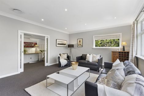 Photo of property in 69 Kotare Street, Fendalton, Christchurch, 8041