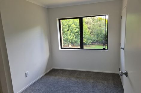 Photo of property in 10 Gleaming Place, Waiuku, 2123