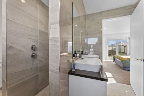 Photo of property in 2 Beachvale Drive, Kaiapoi, 7630