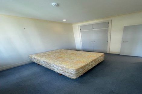 Photo of property in Kelvin House, 4d/16 The Terrace, Wellington Central, Wellington, 6011