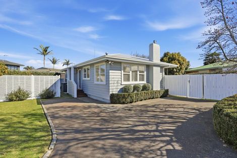 Photo of property in 9 Meadowland Street, Matua, Tauranga, 3110