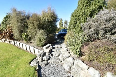 Photo of property in 16 Matukituki Crescent, Twizel, 7901