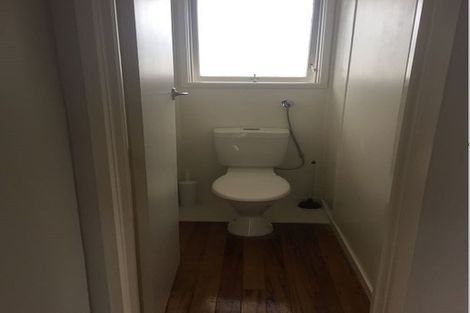 Photo of property in 18 Totara Street, Waiuku, 2123