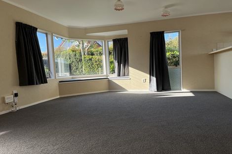 Photo of property in 7b Portland Street, Welcome Bay, Tauranga, 3112