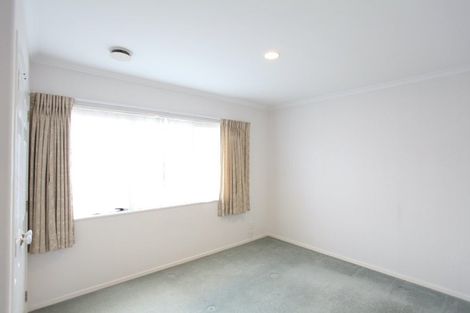 Photo of property in 7 Corta Bella Place, Golflands, Auckland, 2013