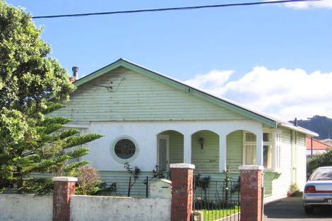 Photo of property in 51 Miro Street, Miramar, Wellington, 6022