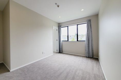 Photo of property in 7/5 Perekia Street, Albany, Auckland, 0632