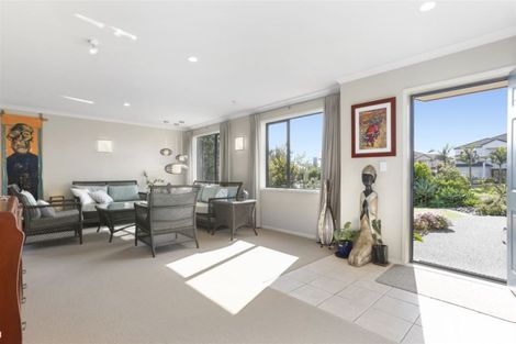 Photo of property in 9 Piriti Drive, Te Atatu Peninsula, Auckland, 0610