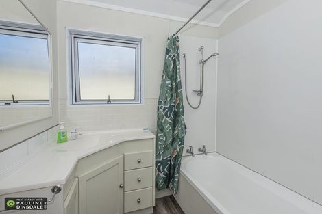 Photo of property in 10 Aratiatia Place, Tikipunga, Whangarei, 0112