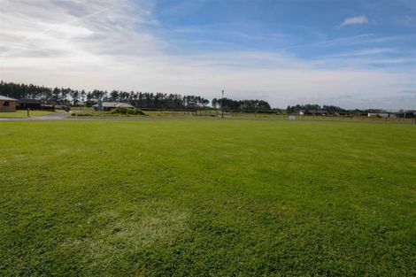 Photo of property in 26 Mercade Close, Stratford, 4332