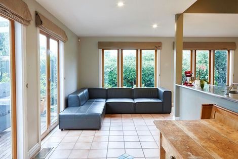 Photo of property in 1/70 Princes Street, Northcote Point, Auckland, 0627