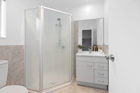 Photo of property in 19 Sauvignon Place, Pyes Pa, Tauranga, 3112